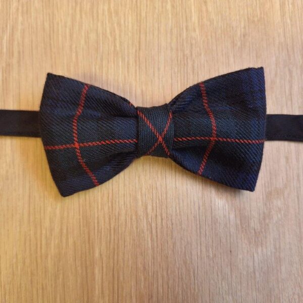 Fluga - Highland Midnight Tartan